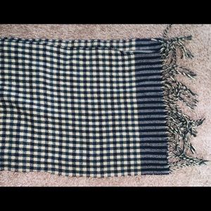 EUC Cashmaire Checkered Navy & Tan Scarf